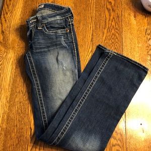 Ladies big star ultra low rise. Great condition!